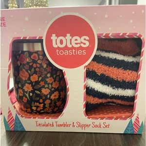 Totes Toasties Insulated Tumbler & Slipper Sock Set